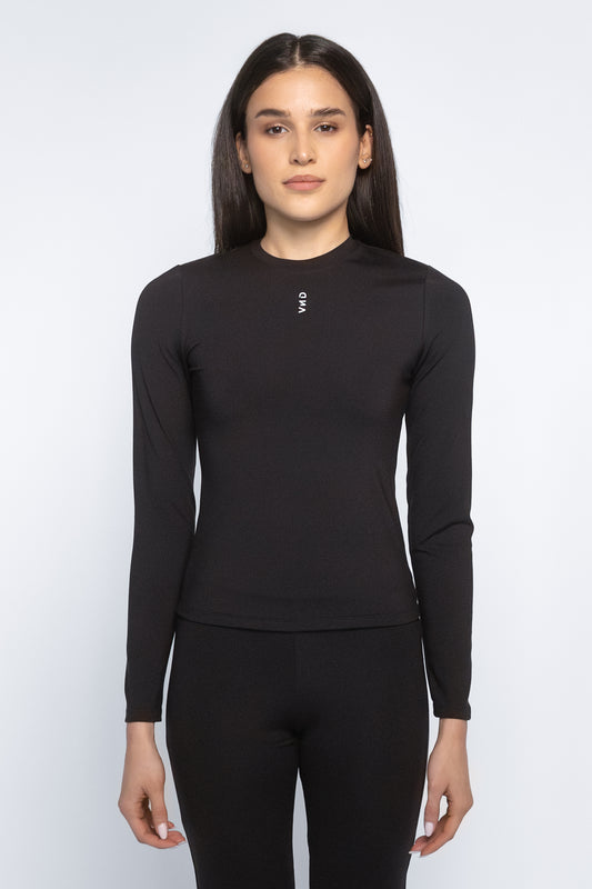 D.N.A SOFT Essential Top