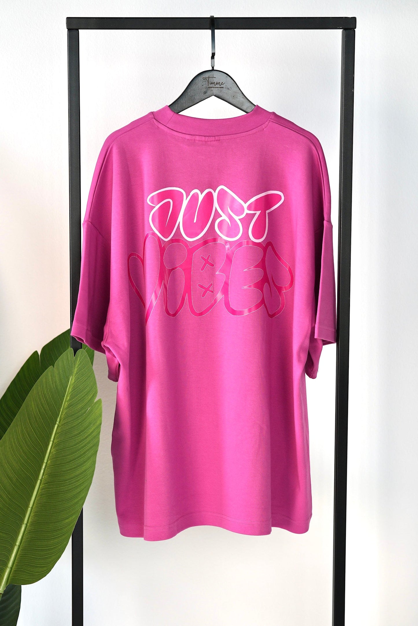 D.N.A Unisex Oversize Tričko NOT YOUR BARBIE GIRL