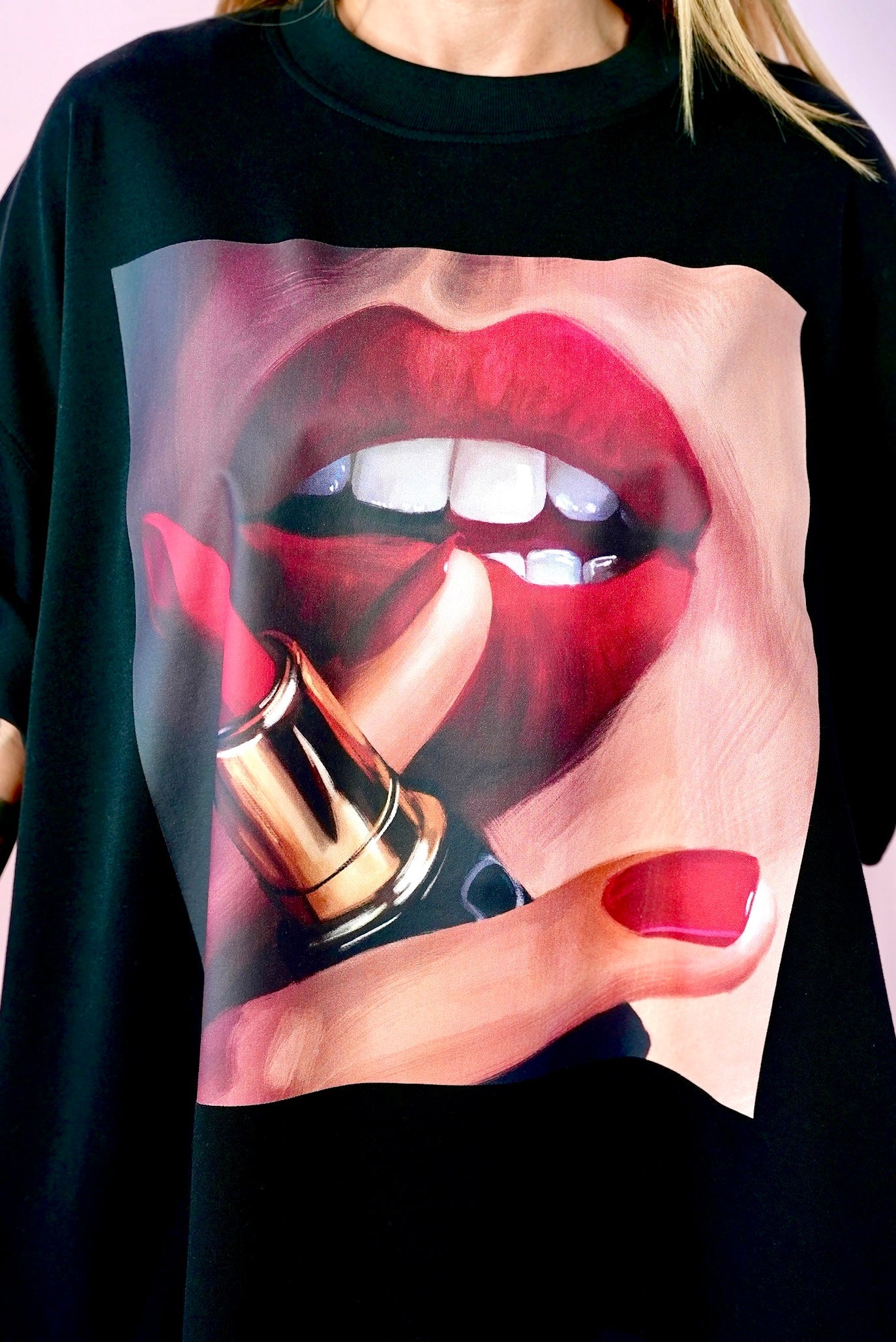 D.N.A Unisex Oversize Tričko LIPS