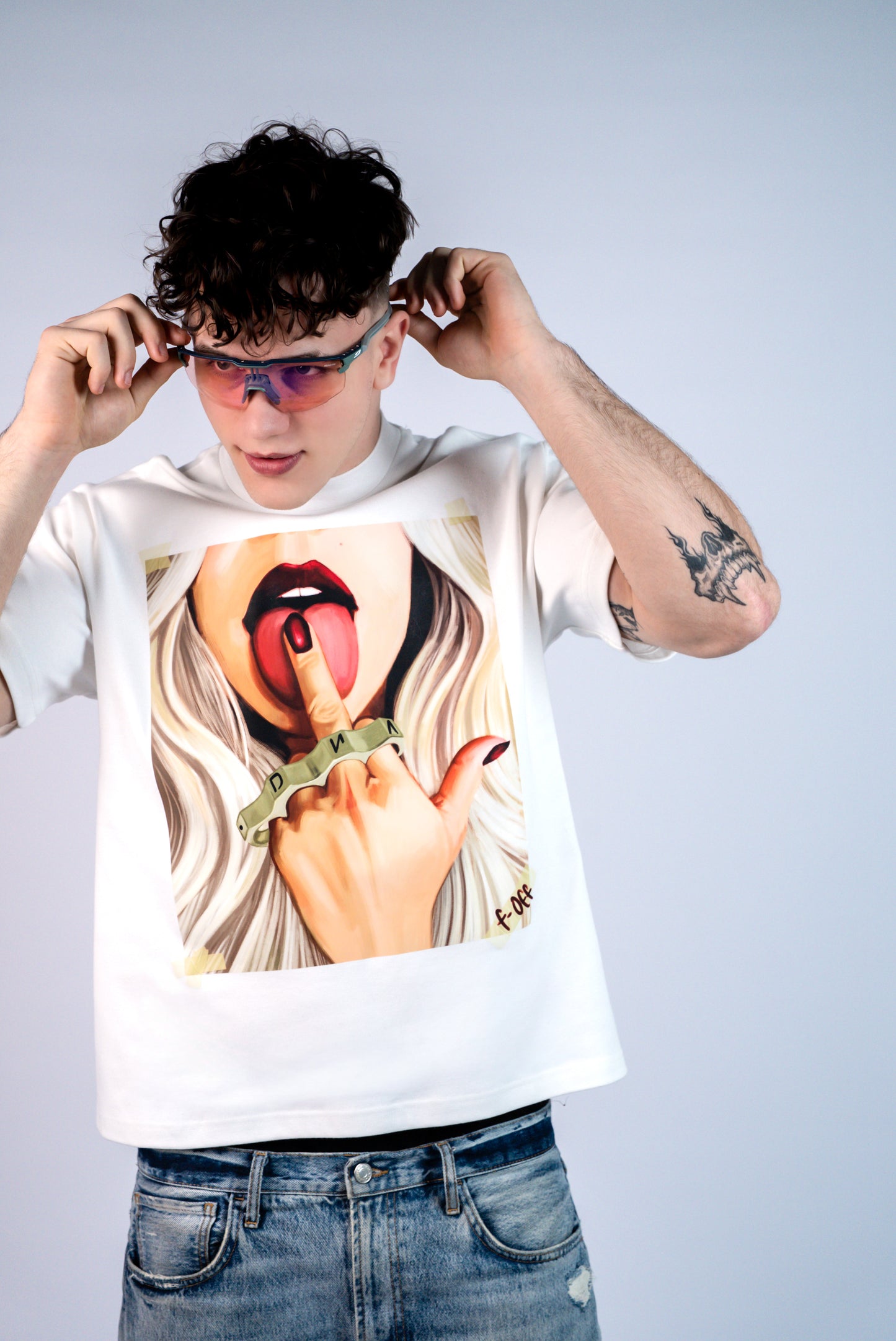 D.N.A Unisex Oversize Tričko FUCK WHITE