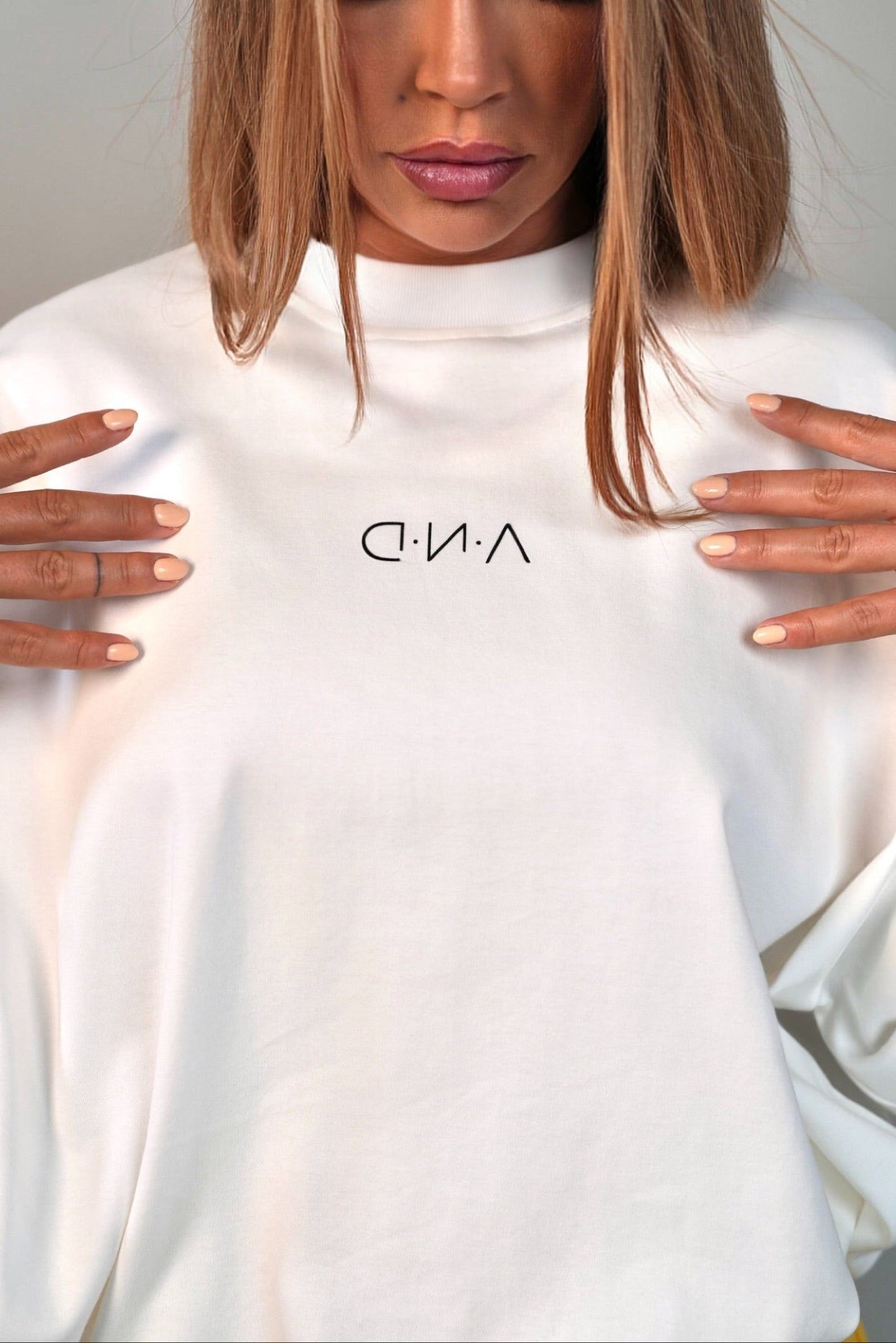 D.N.A Unisex Oversize Tričko F-OFF WHITE