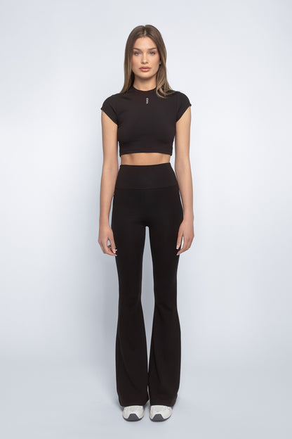 D.N.A SOFT Crop Top