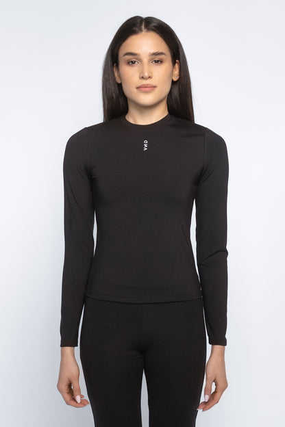 D.N.A SOFT Essential Top