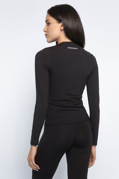 D.N.A SOFT Essential Top