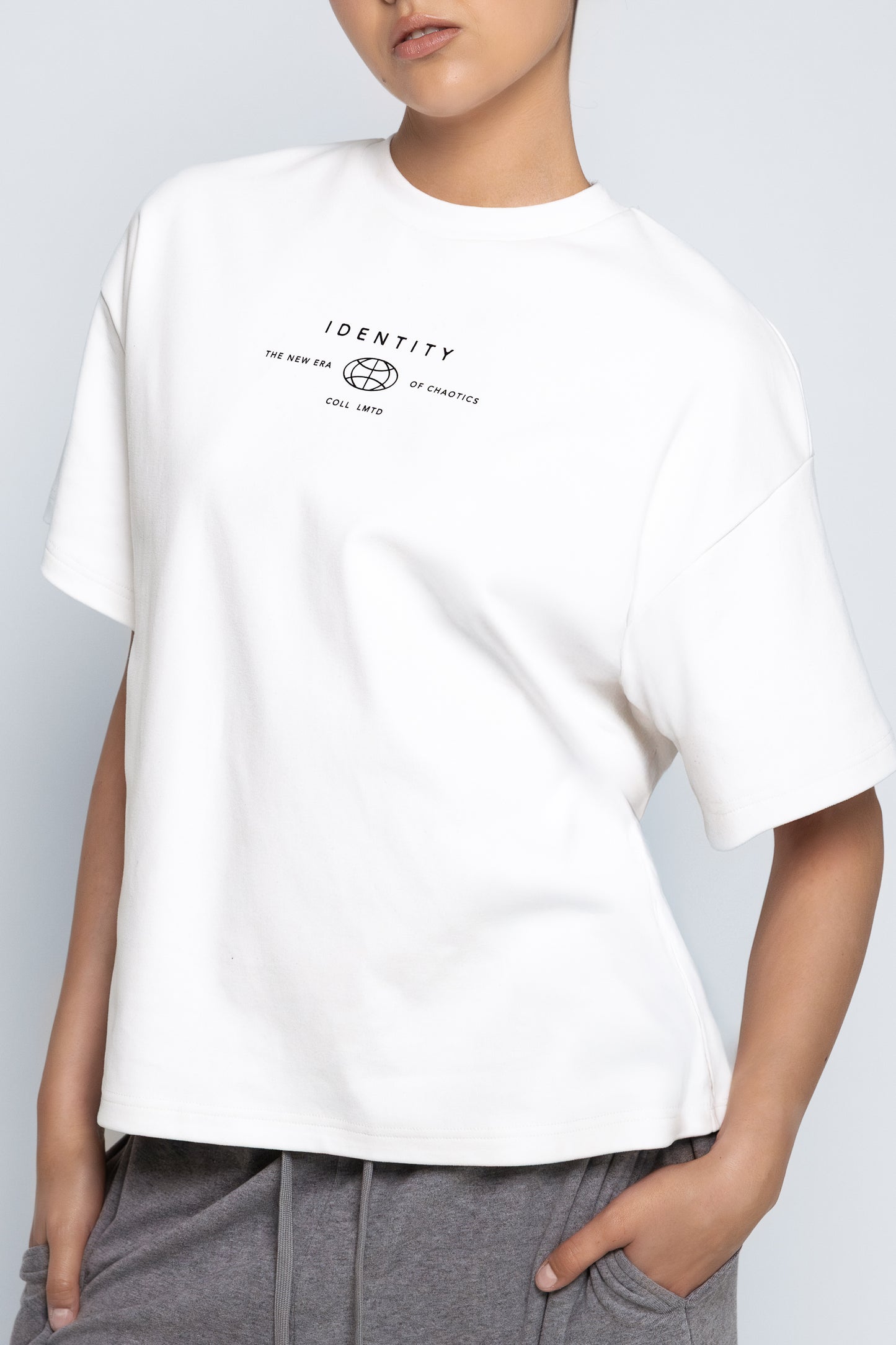 D.N.A Oversize Tričko CHAOS IDENTITY BACK